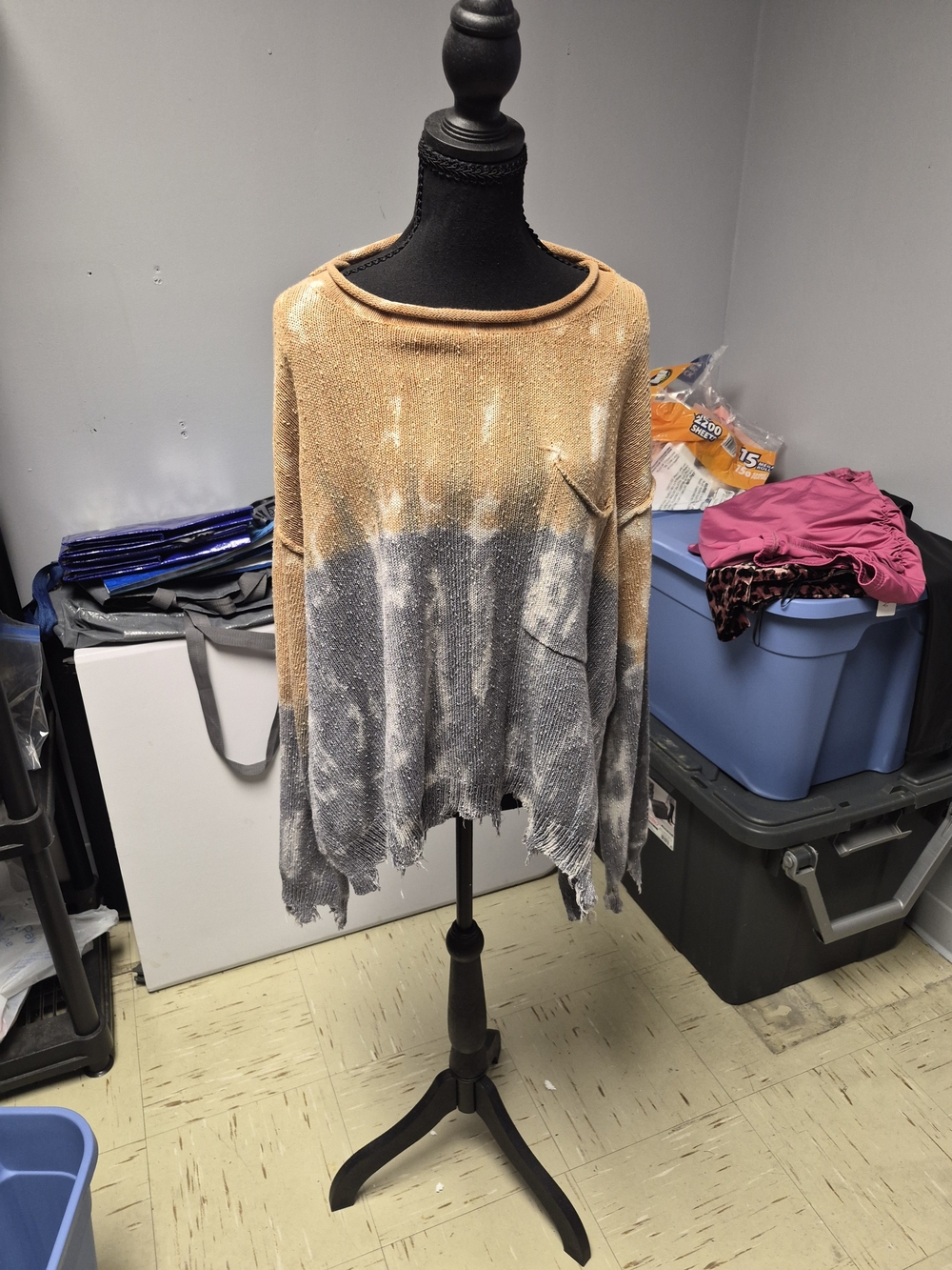 Peach Love California Two-Tone Distressed Crewneck Sweater — Gold & Gray